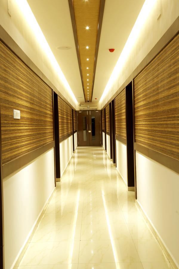 Rydges Inn Kottakkal Exterior photo